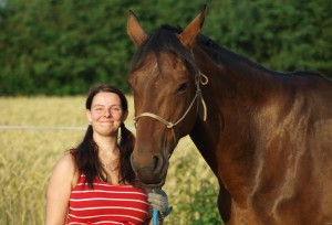 Antje Liebe mit ihrem Pferd Galdina